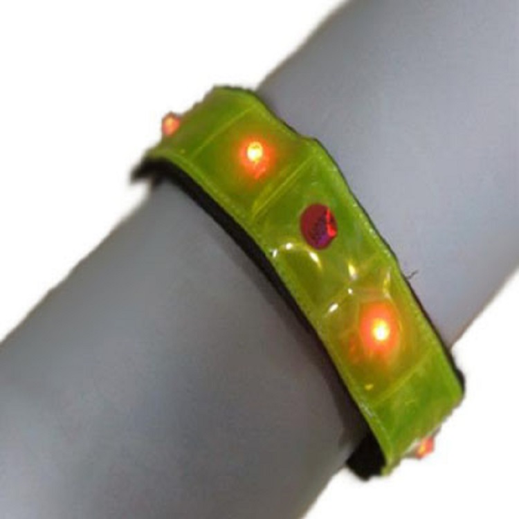 LED wrist/ Refletive wrap  LW-02